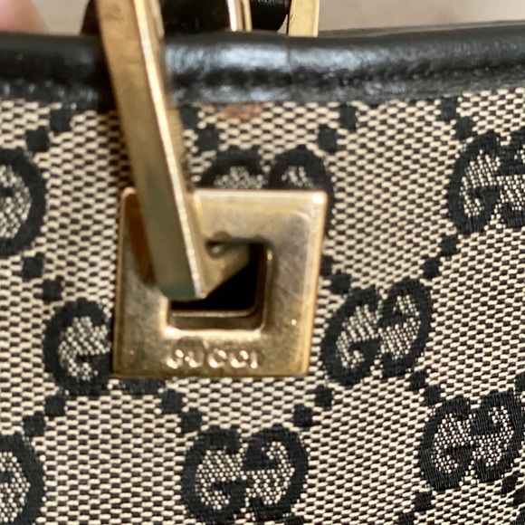 ❌❌SOLD❌❌ Authentic Gucci Tote bag - Picture 9 of 15